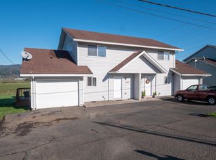 5450/5460 3rd St, Tillamook, OR 97141