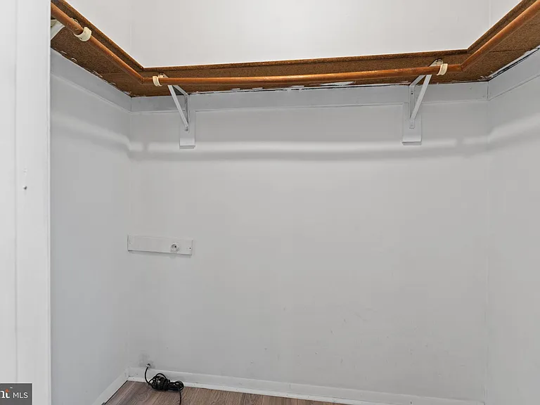 8561 Skipjack Pl — Photo 36