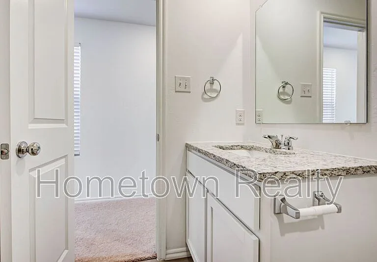 3303 NW 149th St — Photo 30
