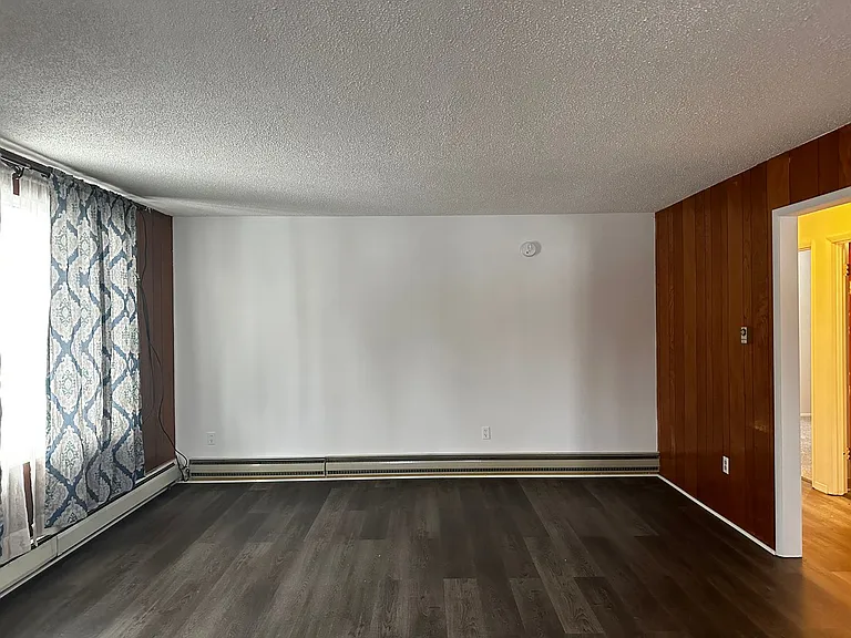 94 Farewell Ave — Photo 18