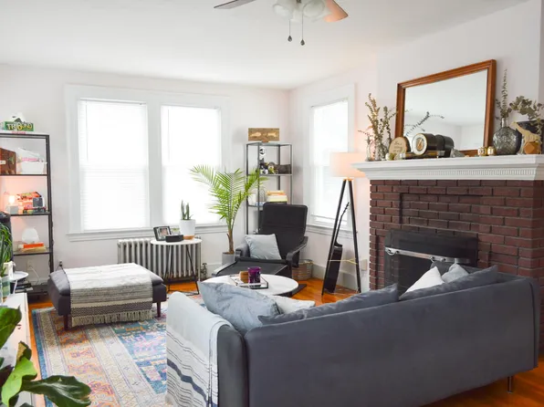 128 Clifford St Floor 1, Hamden, CT 06517