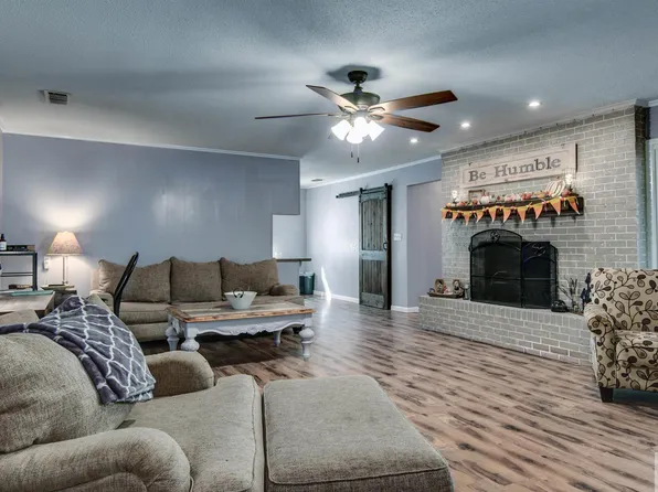 1812 Old Boston Rd, Texarkana, TX 75501