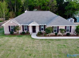 130 Willowvalley Dr, Harvest, AL 35749