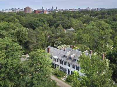 17 Fresh Pond Pkwy, Cambridge, MA, 02138