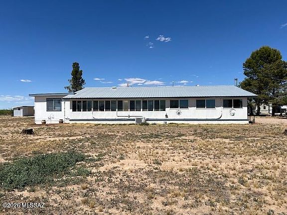 3rd image of 3282 W Cox Rd