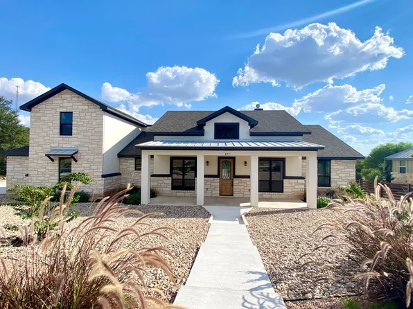 157 Stoneledge, Fredericksburg, TX 78624