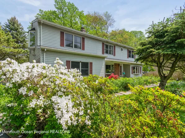 834 Arthur Drive, Middletown, NJ 07748