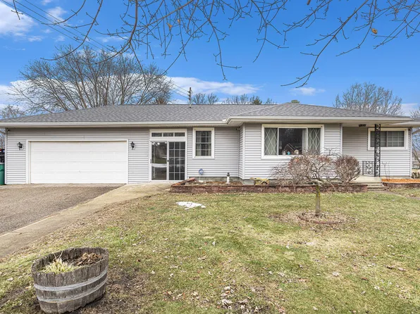 266 Richfield Ave, Springfield, MI 49037