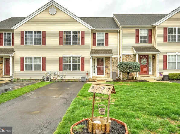 3777 Swetland Dr, Doylestown, PA 18902