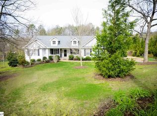 108 Darby St, Campobello, SC 29322