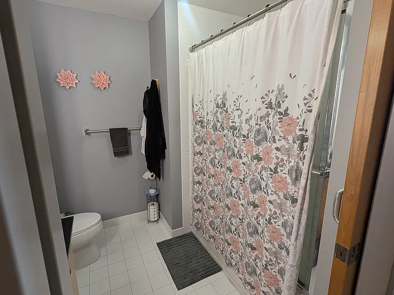 2929 Chicago Ave #1212 — Photo 12