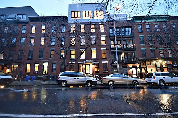 Rented by Nooklyn NYC LLC | media 19