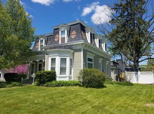 209 E Flint St, Lake Orion, MI