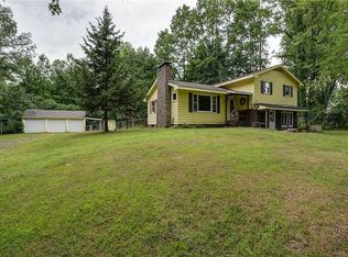 8665 E Mud Lake Rd, Baldwinsville, NY 13027