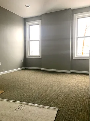 Rented by Capri Jet Realty Corp | media 3