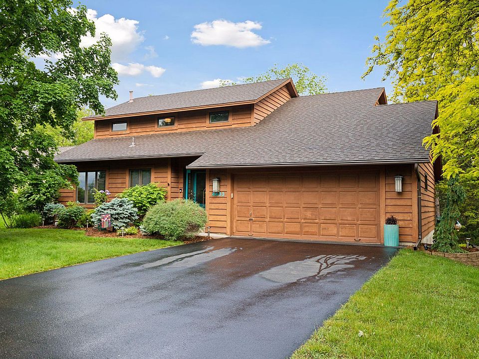 1st image of 4433 Evergreen Dr