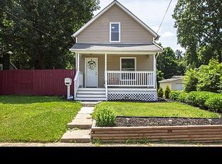 536 Broadway St E, Cuyahoga Falls, OH