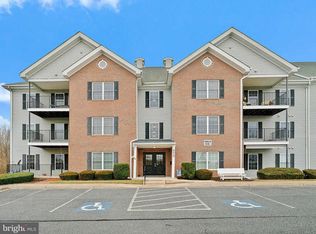 6516 Ridenour Way E APT 2D, Sykesville, MD 21784