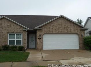 1921 S Prairie Winds Dr, Urbana, IL 61802