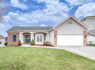 1218 Raintree Pass, O'Fallon, MO 63366