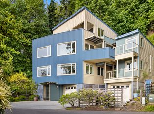 4089 Rockaway Beach Rd NE, Bainbridge Island, WA 98110