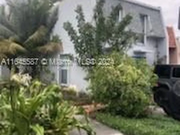 13502 NE 22nd Ct #13502, Miami, FL 33181