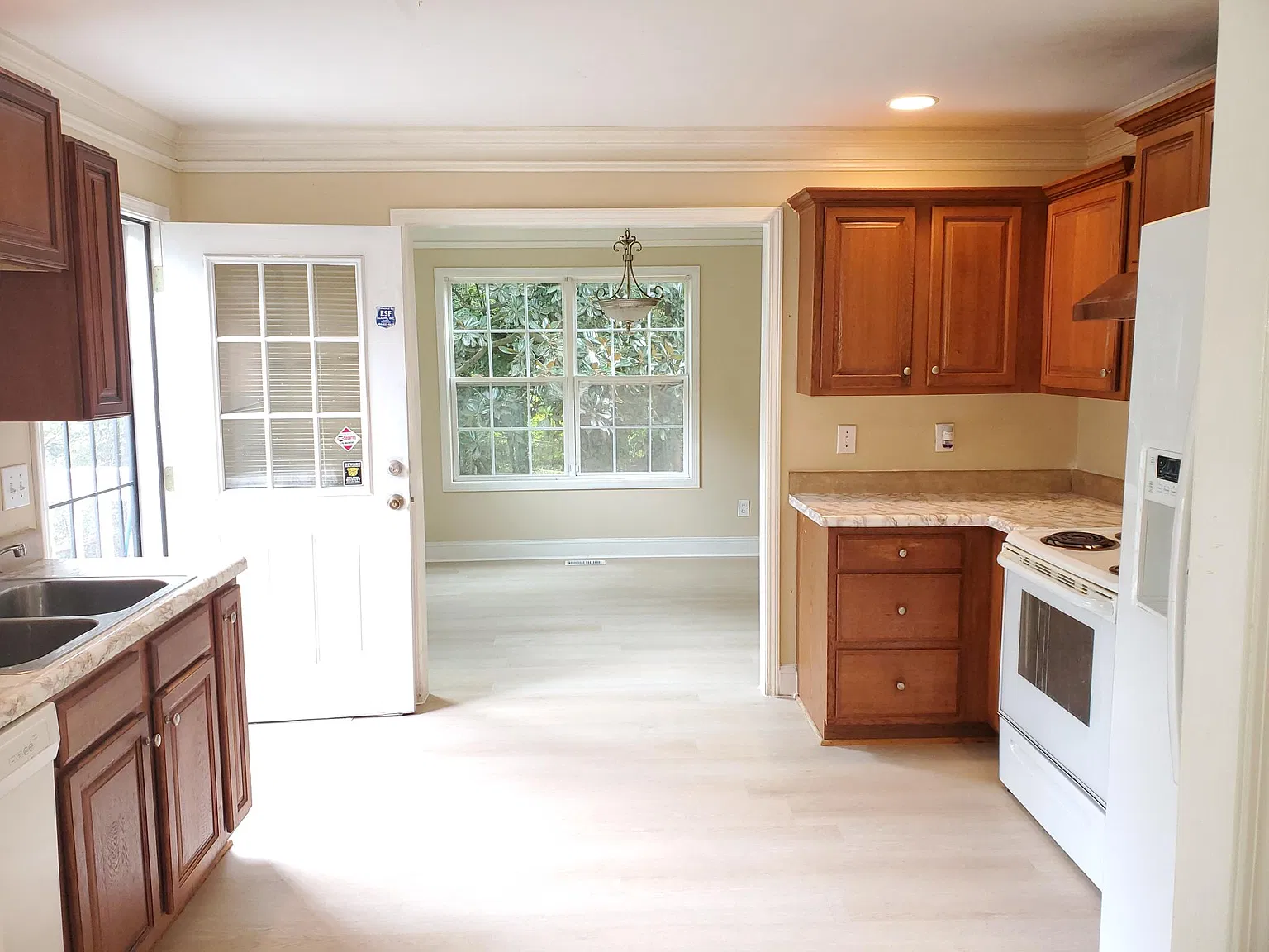 1456 Kennesaw Dr NW — Photo 4