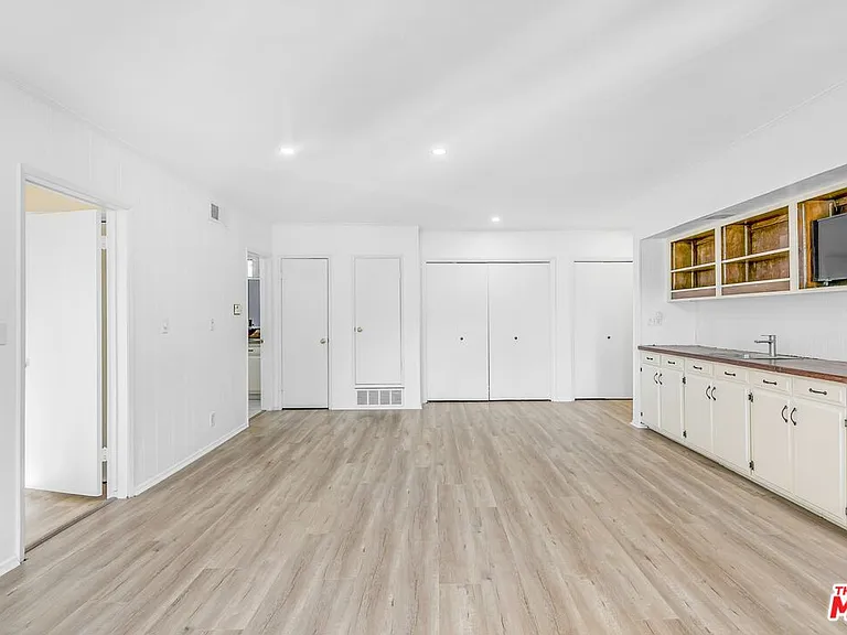 1530 Valley View Rd — Photo 44