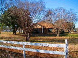 13796 Chapel Rd, Lorena, TX 76655