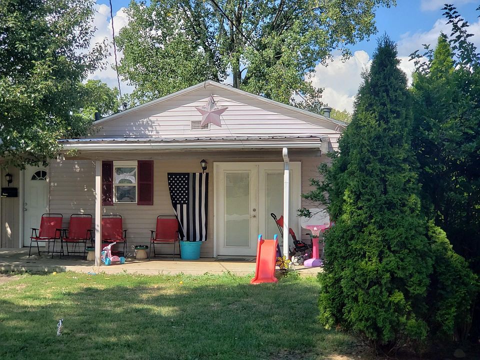 1st image of 4 McNeal Ct
