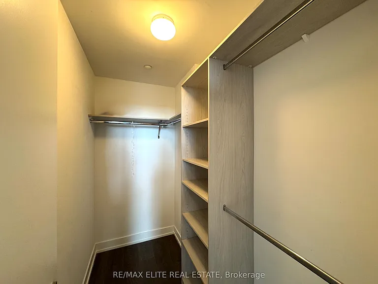 268 Buchanan Dr #915W — Photo 9