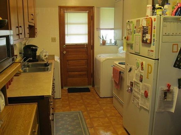 2nd image of 15 Cole Ave