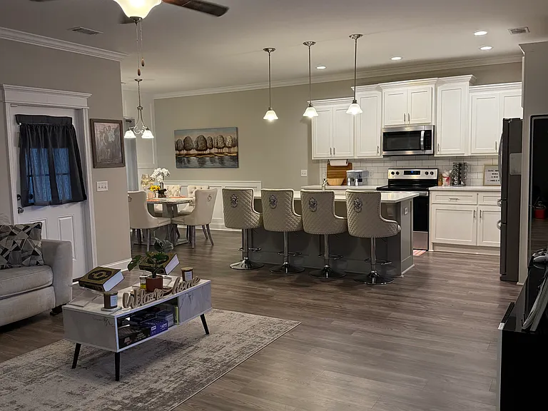 154 Taylors Creek Dr — Photo 21