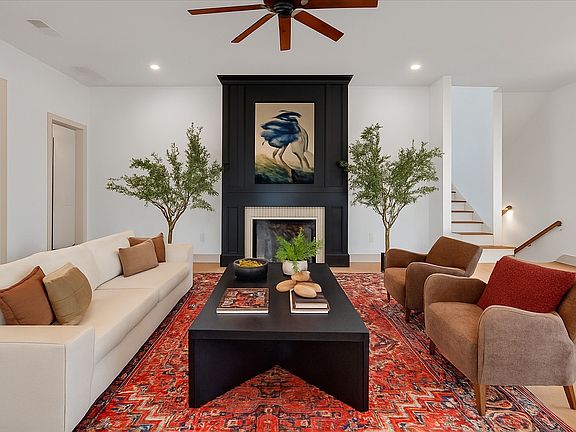 5th image of 459 Franklin Rd