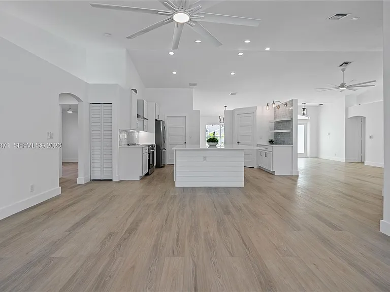 5923 Loxahatchee Pines Dr — Photo 42