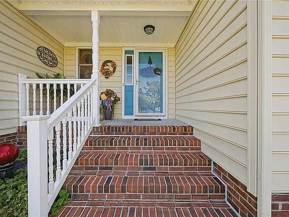 3rd image of 158 Brumsey Rd
