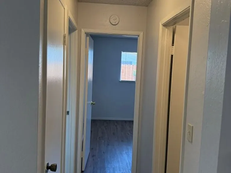 583 Bridge St — Photo 14