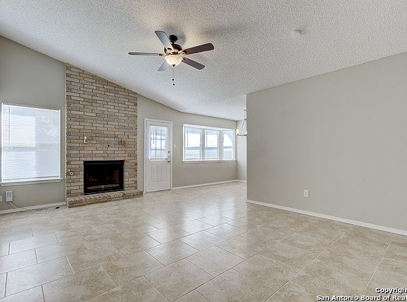 4th image of 4318 Golden Spice Dr