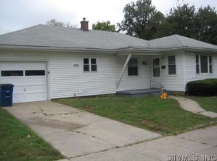 501 Alice Ave, Greenville, IL
