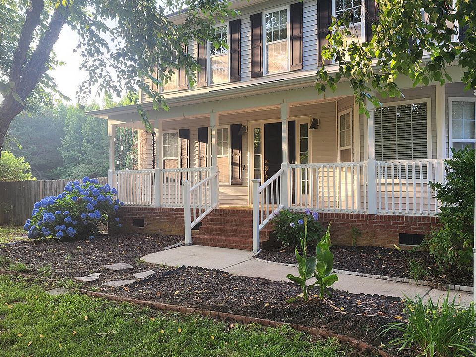 1st image of 133 Rustic Ln