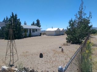 15353 N Edgemont Rd, Dolan Springs, AZ 86441