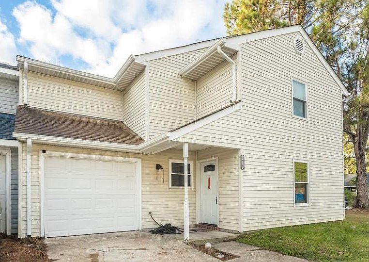 1st image of 5939 Beechwalk Dr