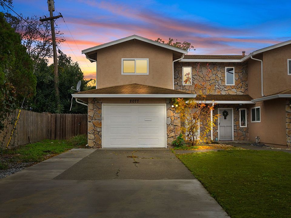1st image of 2077 Peach Tree Dr