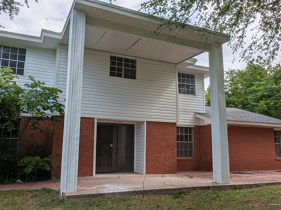 524 NW 164th St
