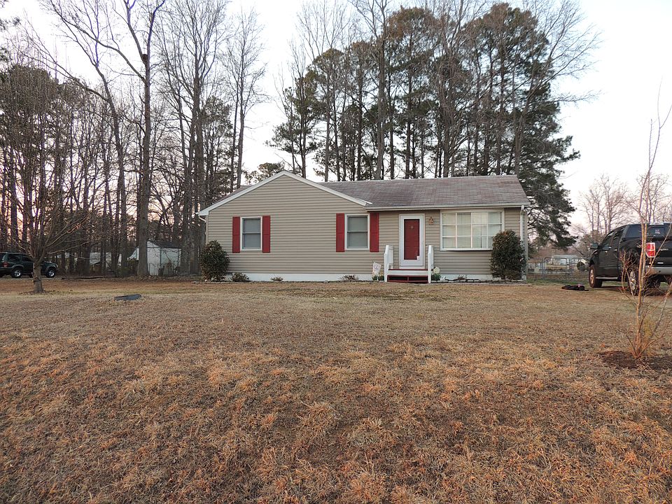 1st image of 24114 Gaydell Dr
