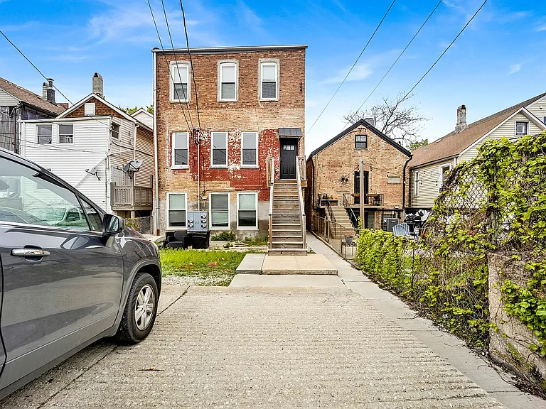 1813 W 21st St #2R — Photo 14