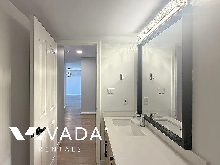 1245 Quayside Dr #1102 — Photo 13
