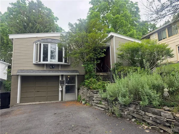 244 Scottholm Ter, Syracuse, NY 13224