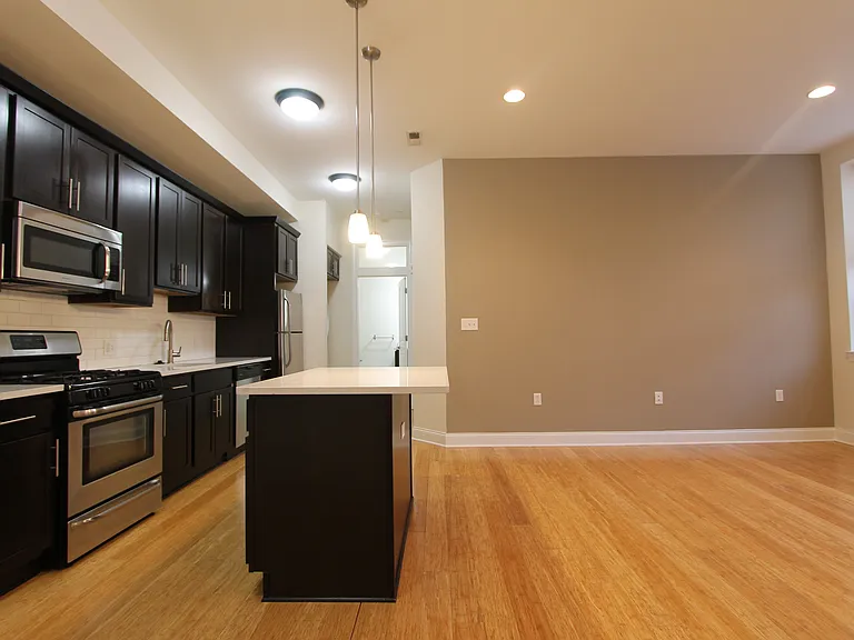 The Greenview — Photo 9