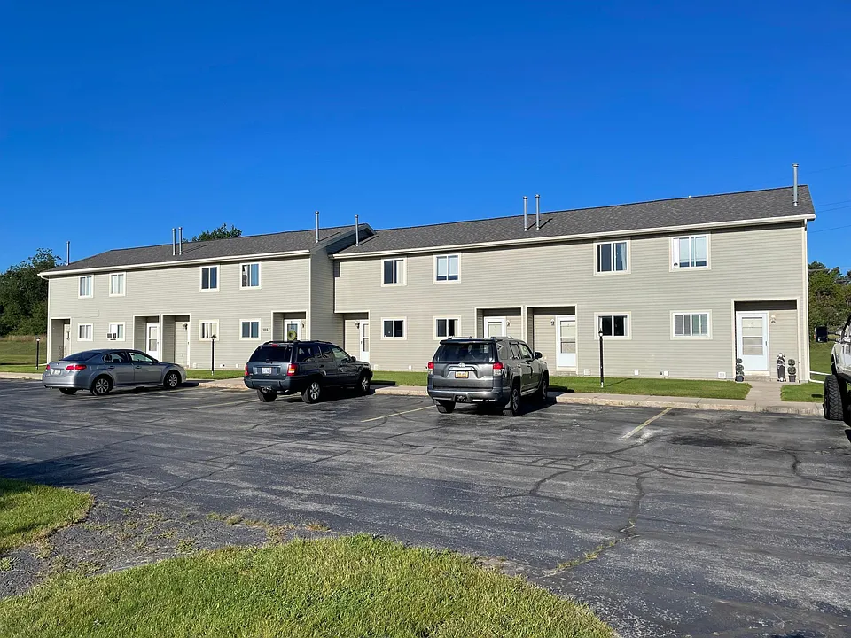1897 Apartment Dr #7